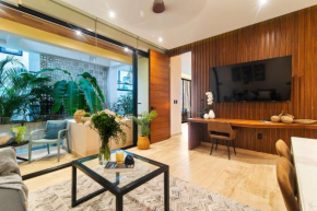 Stunning 2BR with Plunge Pool - Rooftop Sea Views
